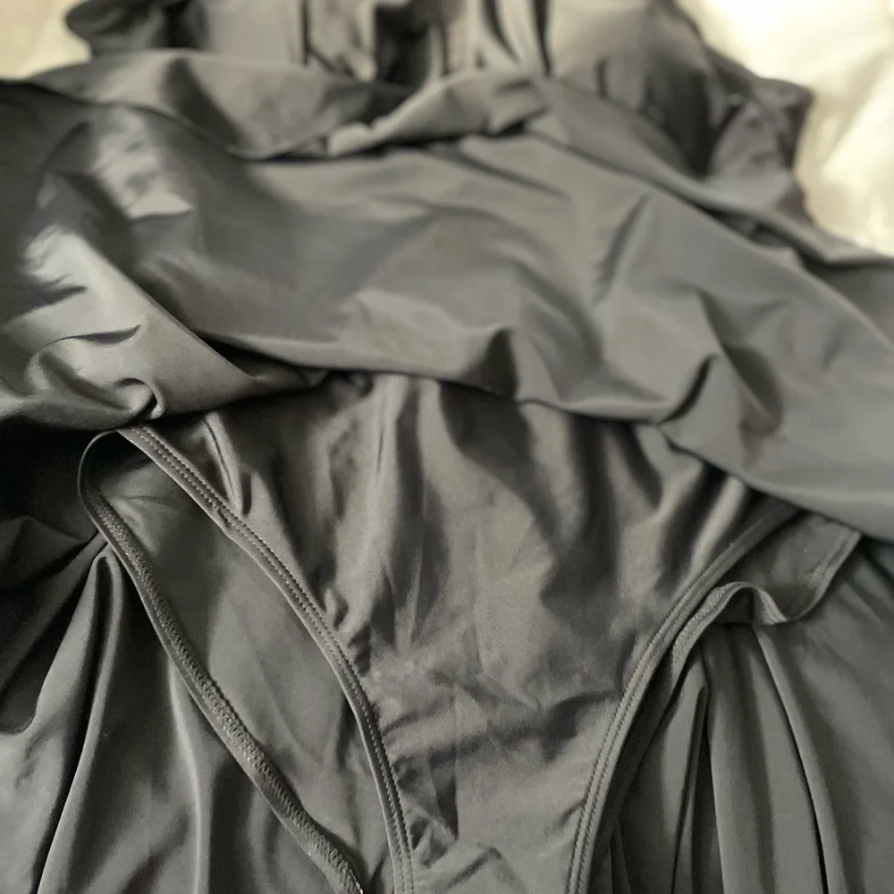 3XL Swimsuit  for Women - Picture 8 of 10